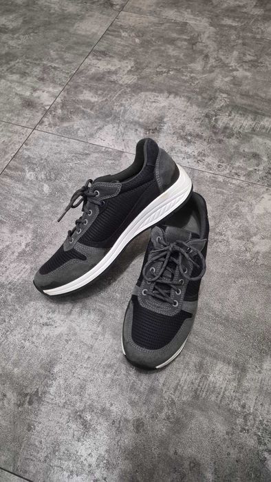 Buty sportowe GREGOR model 904A/MON