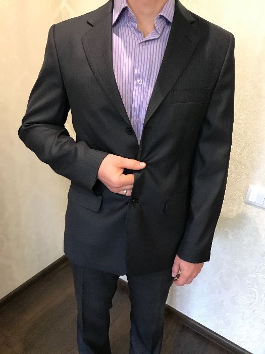 Чоловічий класичний костюм 48 розмір. 176 ріст