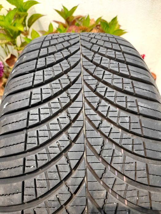 Pneu Goodyear Vector 255/50 R20 109W