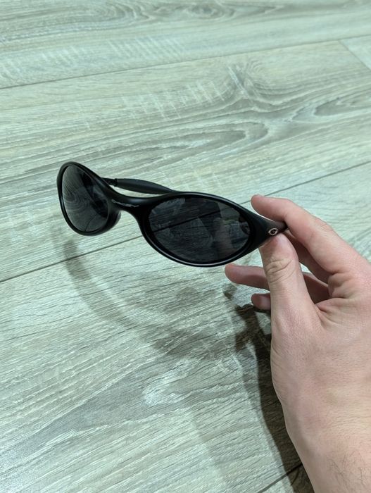 Окуляри чорні Oakley Minute 1.0