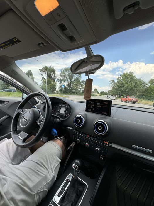 Audi A3 2014 VIN WAUBFGFF6F1006333 фото оголошення 15 з 24