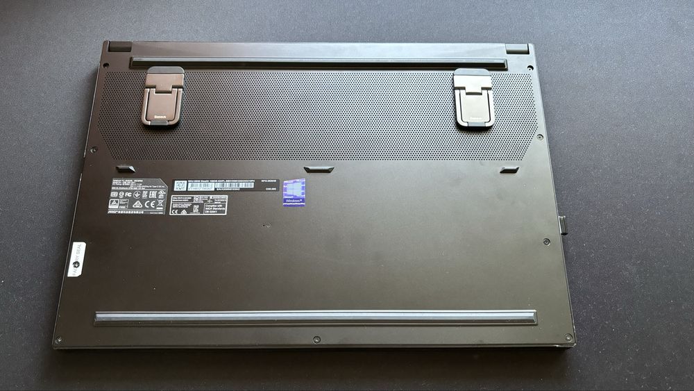 MSI GS66  Laptop gamingowy 2x2TB SSD 32GB RAM RTX2080