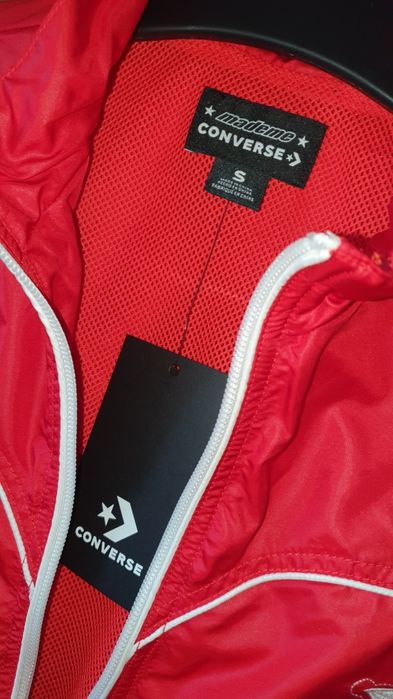 Kurtka converse mademe czerowna Nowa S Damska