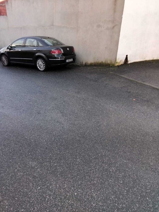 Fiat Línea 2008 com 230.000 km