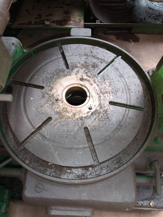 Зубофрезерний верстат модель 532