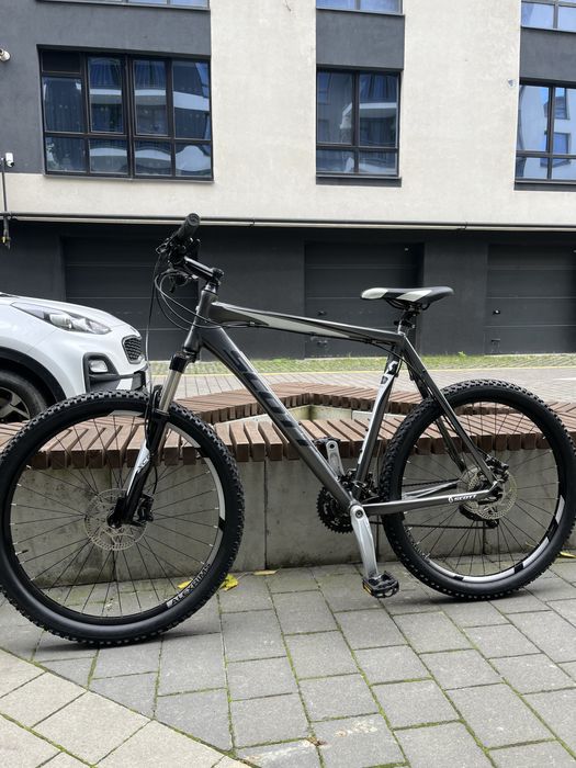 Продам велосипед Scott