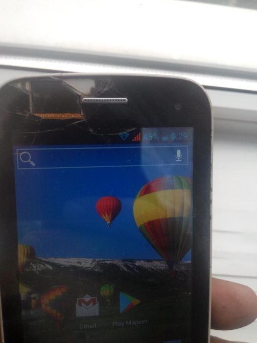 Продам fly телефон