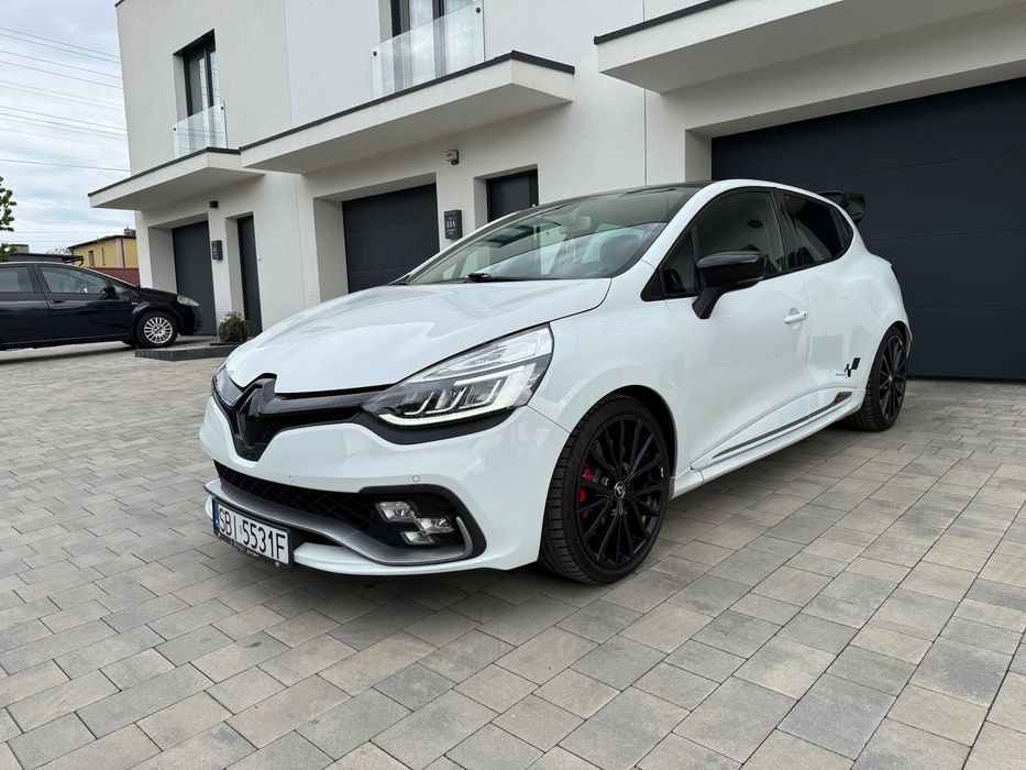 Renault Clio Renault Clio IV RS Trophy 220 KM | Akrapovič |