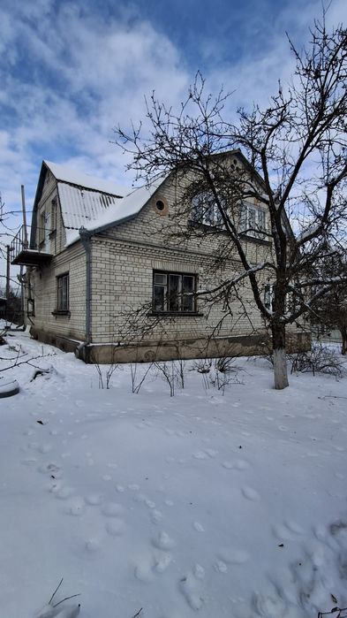 Продам цегляний  будинок