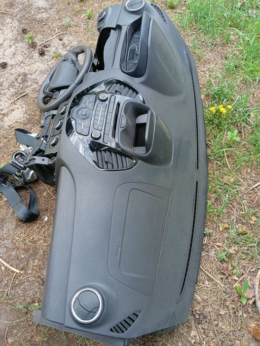 Ford K+ konsola poduszki kpl org kurtyny