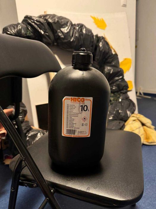 Kanister na paliwo  plastikowy czarny 10L
