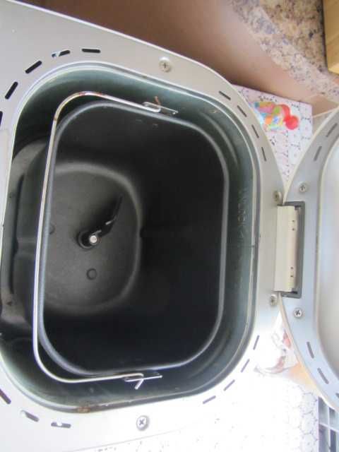 Хлебопечка VITEK