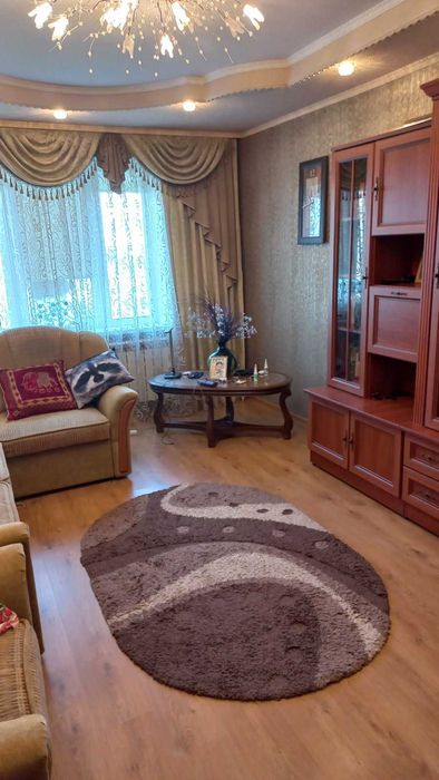 Продам 3 комн. квартиру в Чугуеве