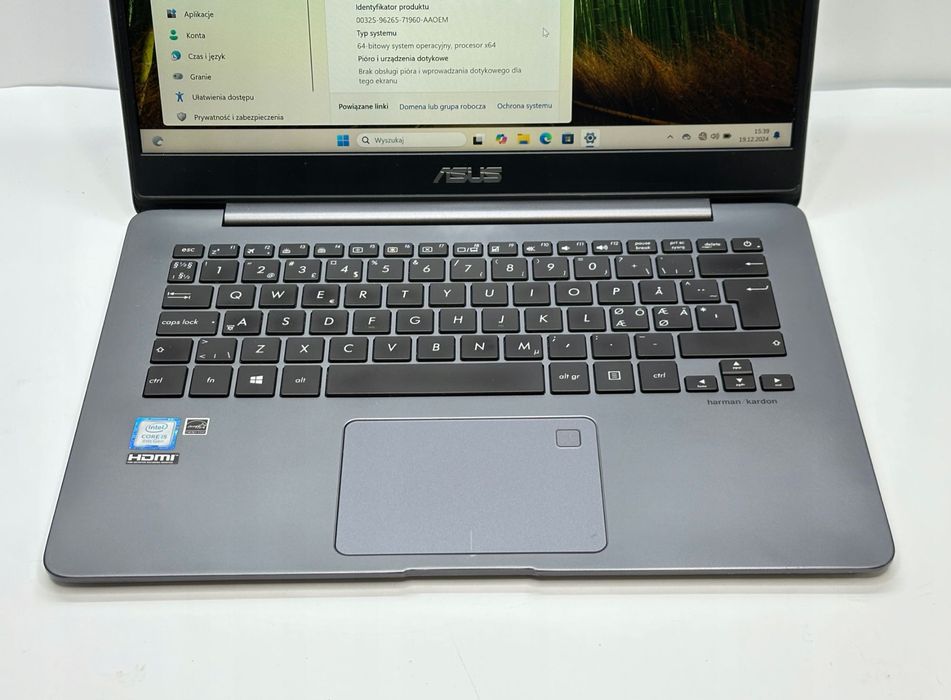 62/zadbany  ASUS UX430U I5-8250U / 8GB RAM /256 GB /14'' WIN 11