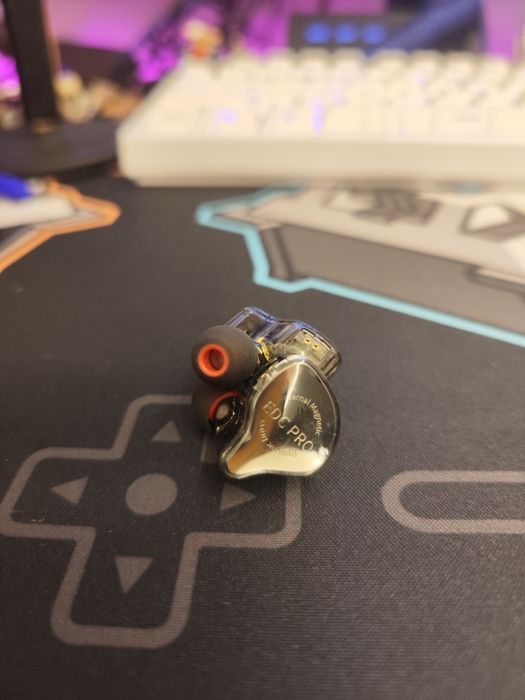 Vendo Auriculares KZ