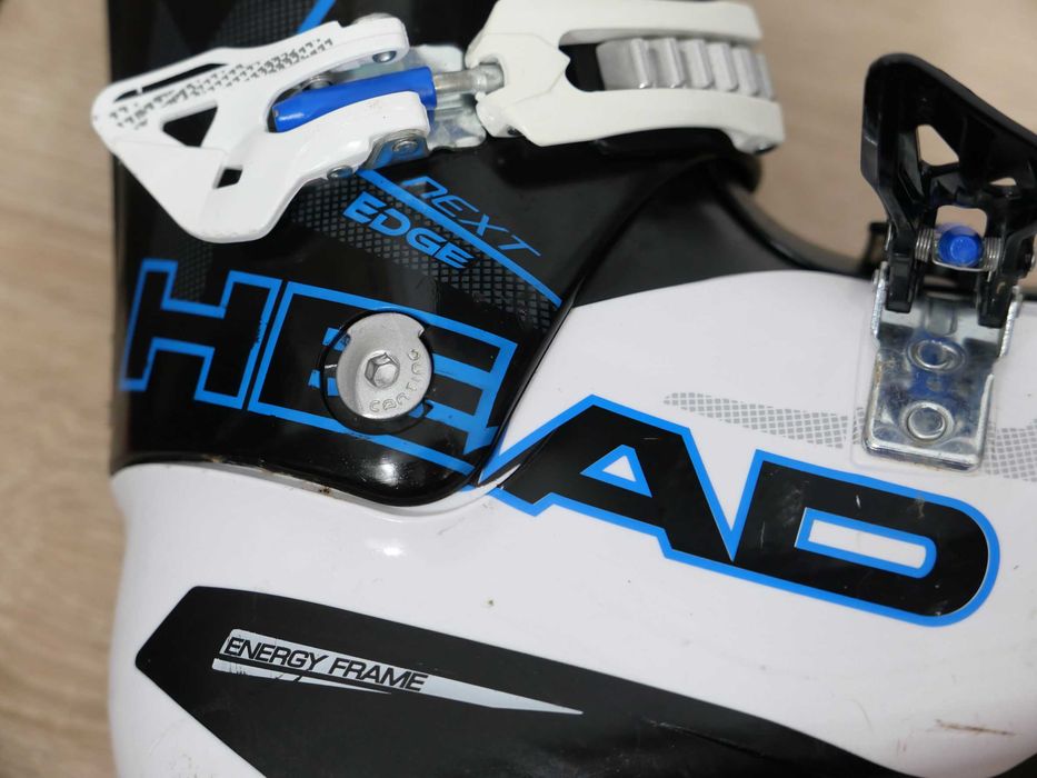 Head Next Edge 70 42/43 buty narciarskie zjazdowe białe czarne 270-275