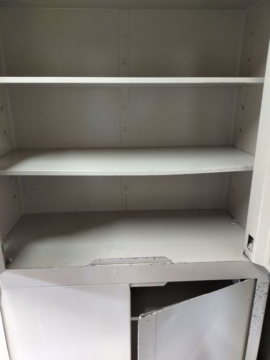 Szafa metalowa, gruba blacha, 100x186x46, dzielona