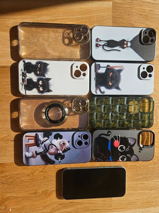 iphone 15 256gb w pięknym stanie w kolorze zielonym + 8etui