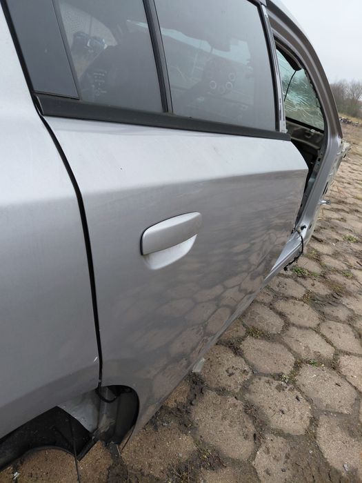 Drzwi Dodge Charger prawy tył