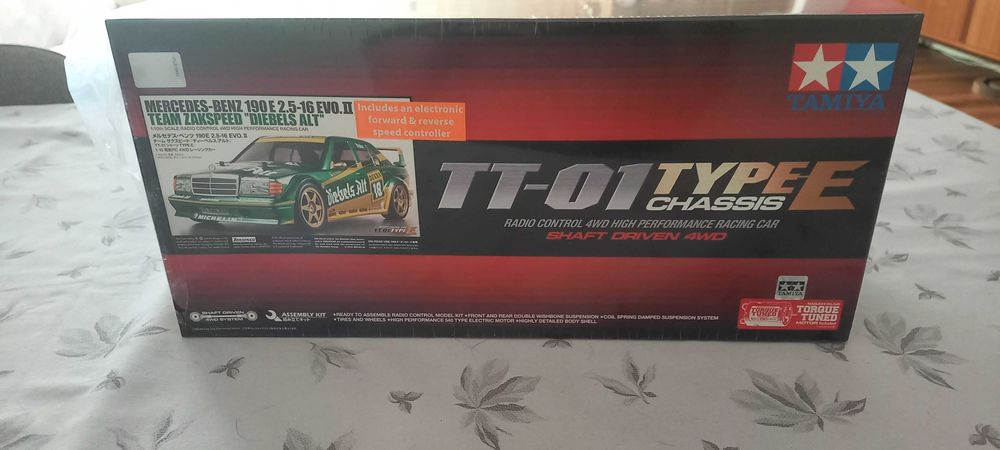 Kit smartmodelismo novo na cx selada: Tamiya 1/10 Mercedes Benz 190E 4W evo. II Kit w/ TT-01E Chassis motor & ESC