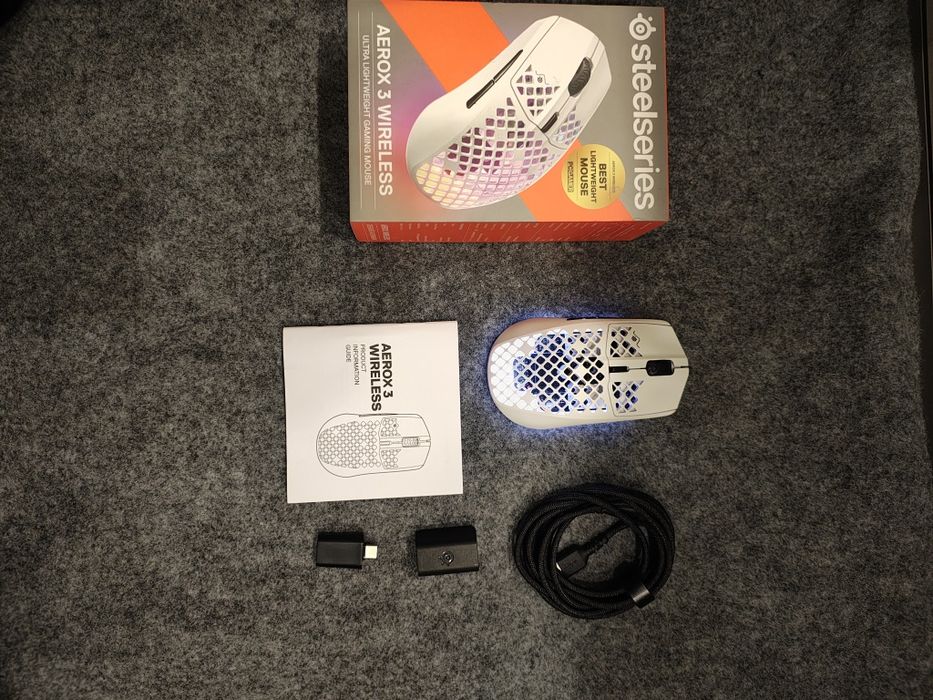 SteelSeries Aerox 3 Wireles Biała