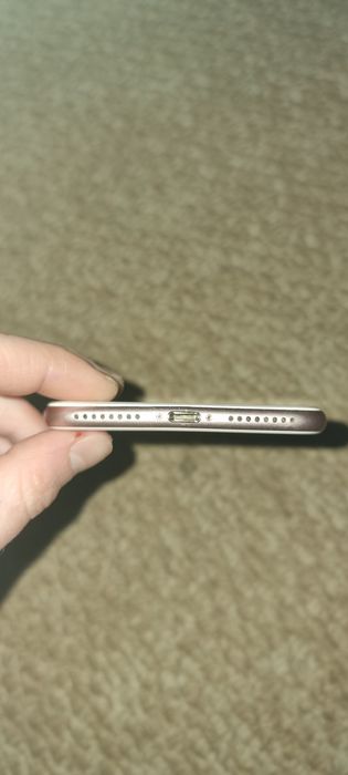 Iphone  7  plus 128gb не робочий на запчастини