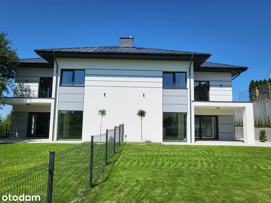 Duży, nowoczesny dom z kominkiem, Kiełpino Górne