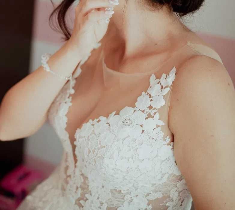 Suknia Ślubna roz 42