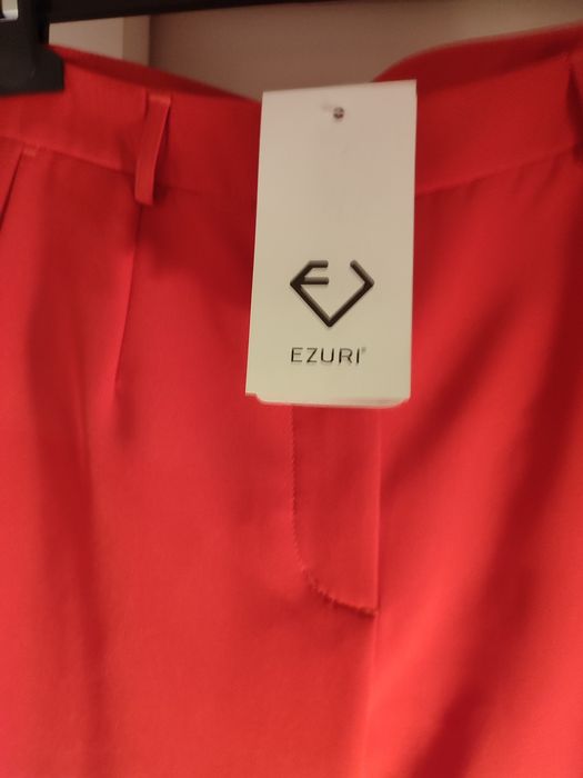 Garnitur damski Ezuri rozmiar 36 z metkami