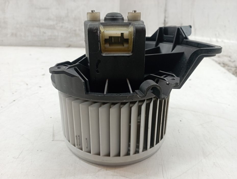 Motor de Sofagem - OPEL Corsa D (S07) | 06 - 14