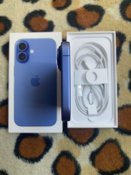 Iphone 16 128/8.