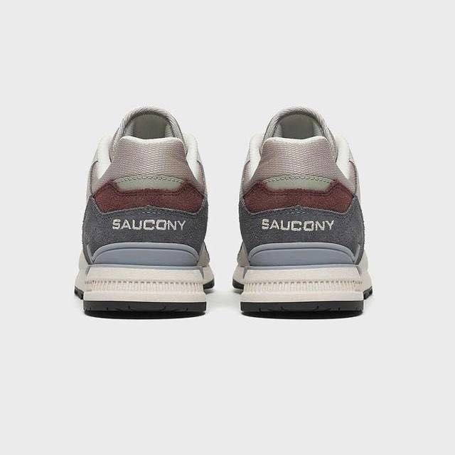 США‼️Кроссовки Saucony Courageous Grid Jazz 81 (40р по 48р) (S70847-1)