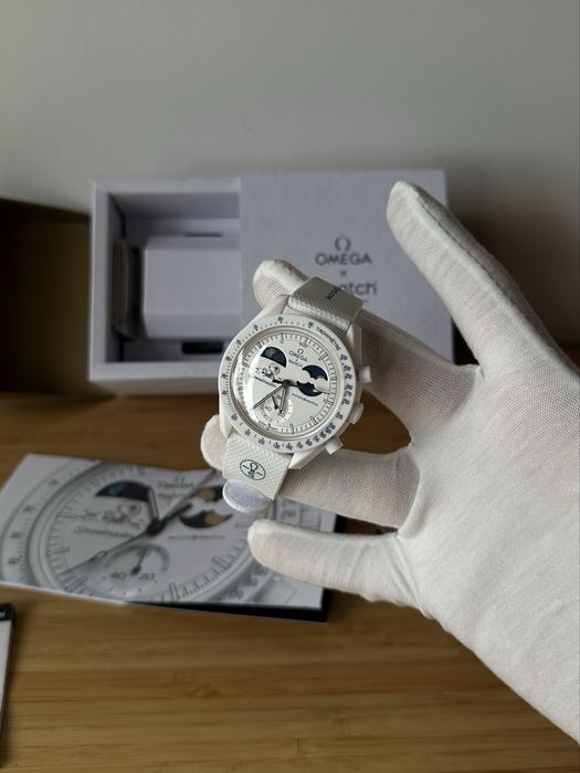 Zegarek Swatch x Omega Bioceramic MoonSwatch Mission to Earthphase Moonshine Gold *Okazja*