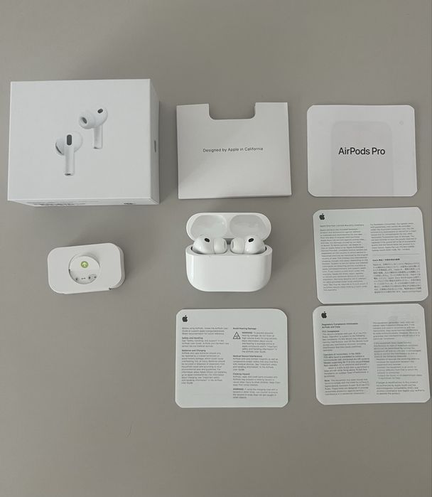 Apple Air Pods Pro 3 - Używane przez 1 miesiąc - Gwarancja
