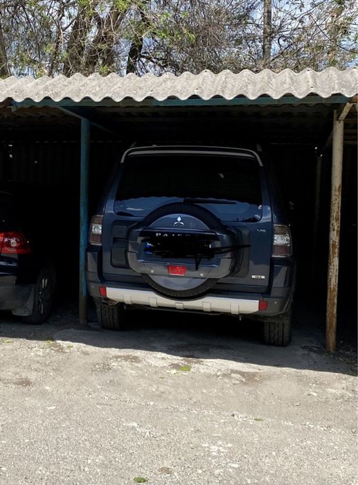 Продам,место на парковке