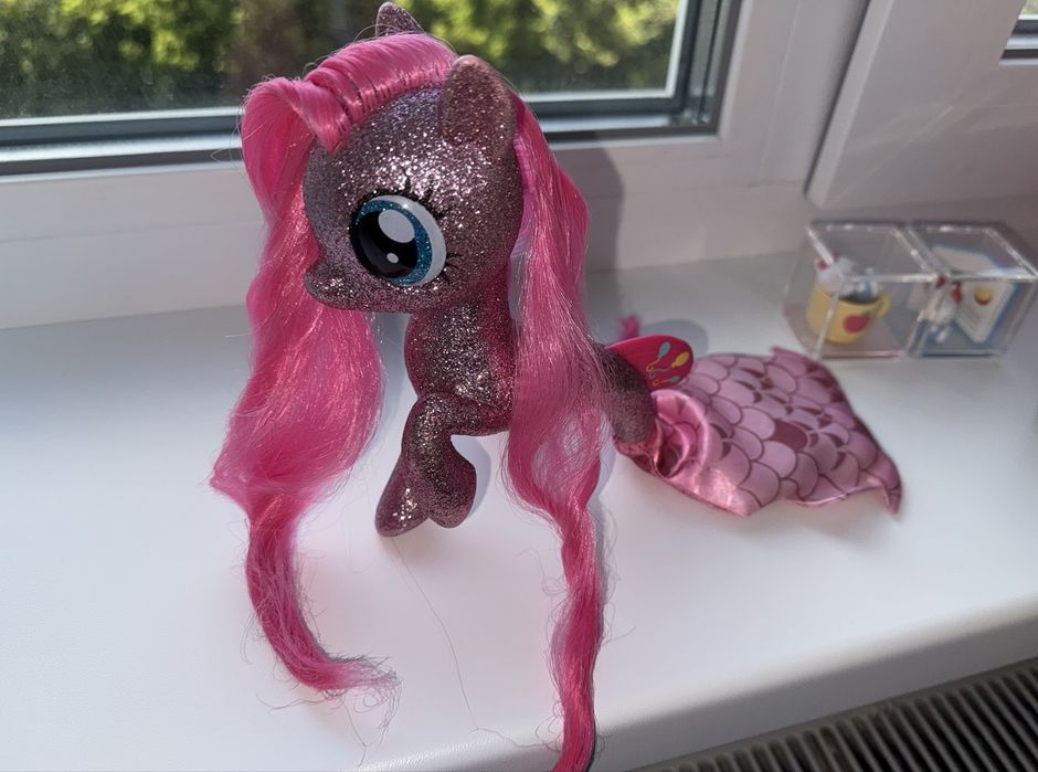 Оригінальна глітерна фігурка My Little Pony Pinkie Pie Seapony від бренду Hasbro