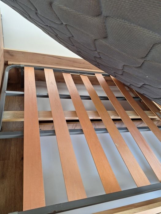 Cama + colchão 160×200