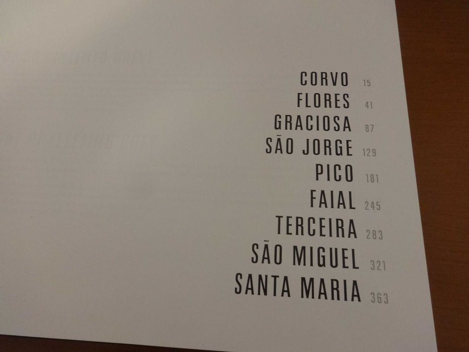 Livro "Açores – O Poema da Luz”