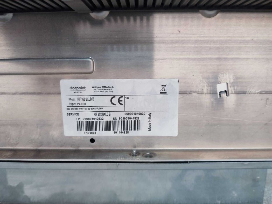 Placa de indução Hotpoint Ariston KIF 952 BXLD B