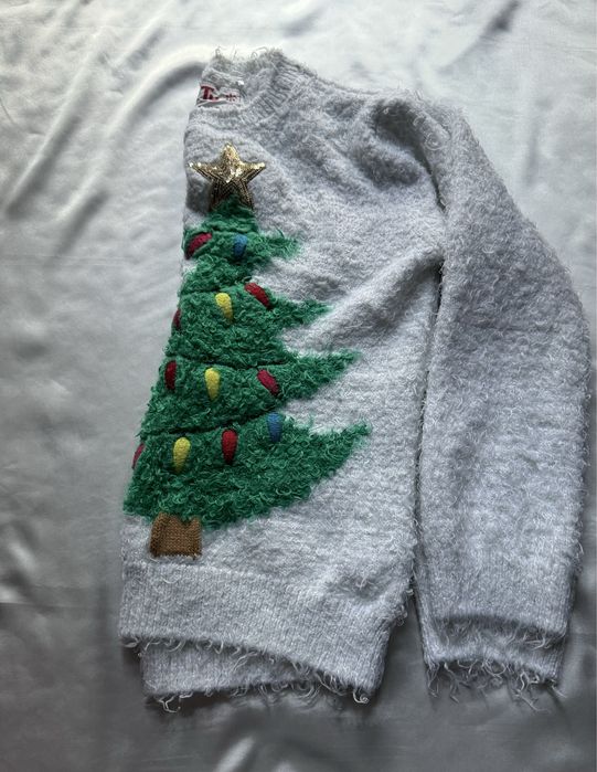 Biały Sweter TU z motywem świątecznym rozmiar 134 cm