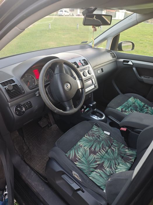 Sprzedam Touran 2.0 DSG 2007r. 7os.