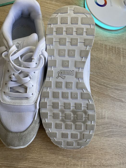 Кросівки PUMA 42 27.7см