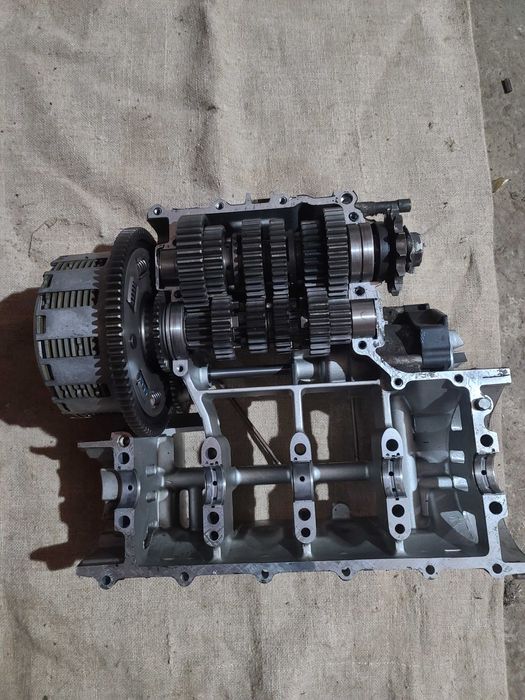 Продам коробку передач kawasaki zx6r