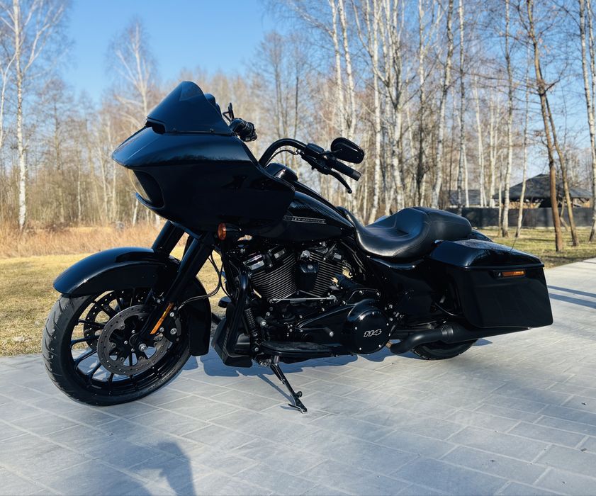 Harley-Davidson ROUD GLIDE SPECIAL BLACK 2019 silnik 114 Polski salon