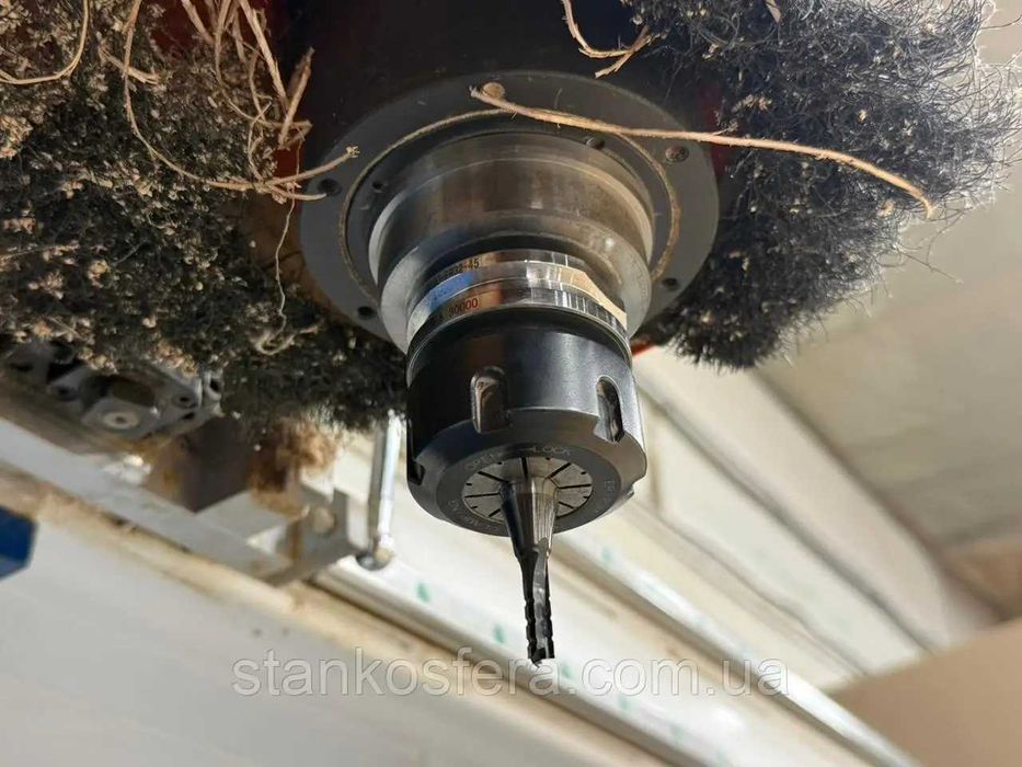 Фрезерний станок с ЧПУ б/у ATS-3020 з вакуумним столом 3*2 та 4,3*2 м