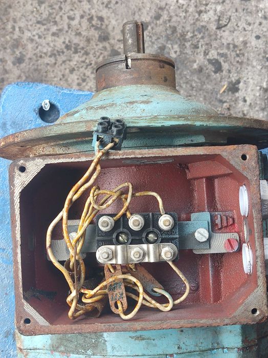 Электродвигатель КП-1605-4СТР  1,1 кВт 1360 об/м Болгарского тельфера