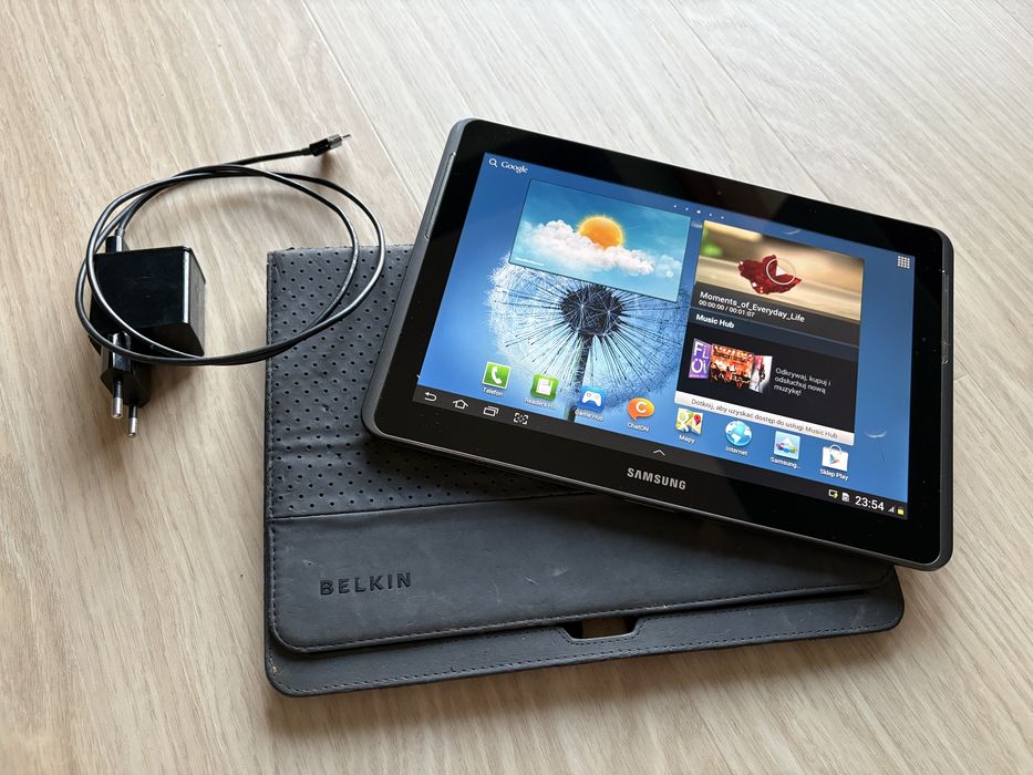 Tablet Samsung Galaxy Tab 2 10.1 GSM i WiFi etui