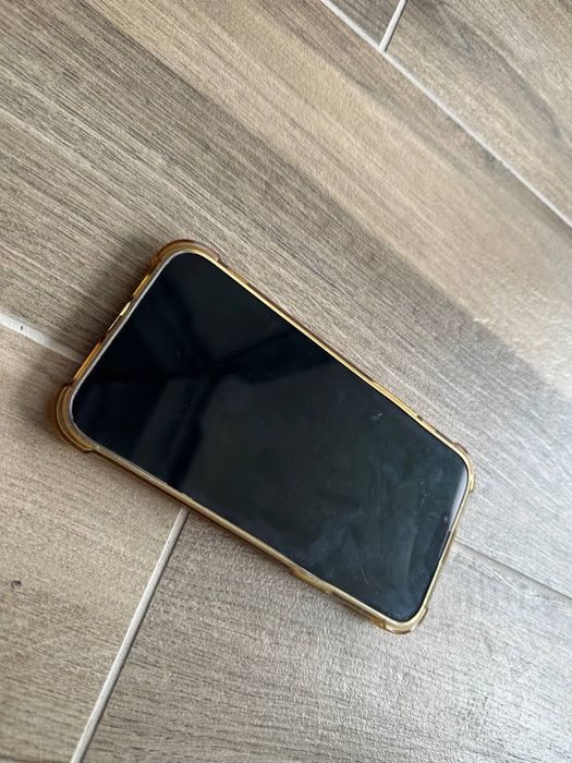 Sprzedam etui do iPhone 13 Pro Max