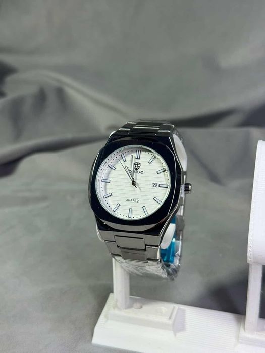 Чоловічі годинники, в наявності багато моделей