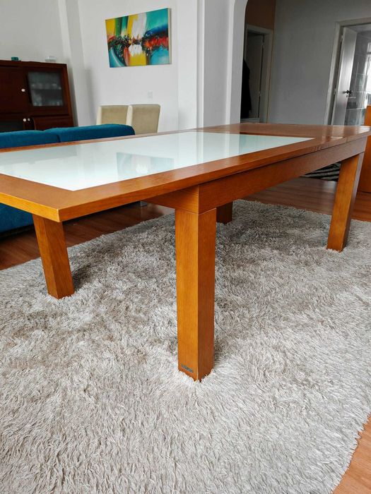 Mesa e cAdeiras em cerejeira